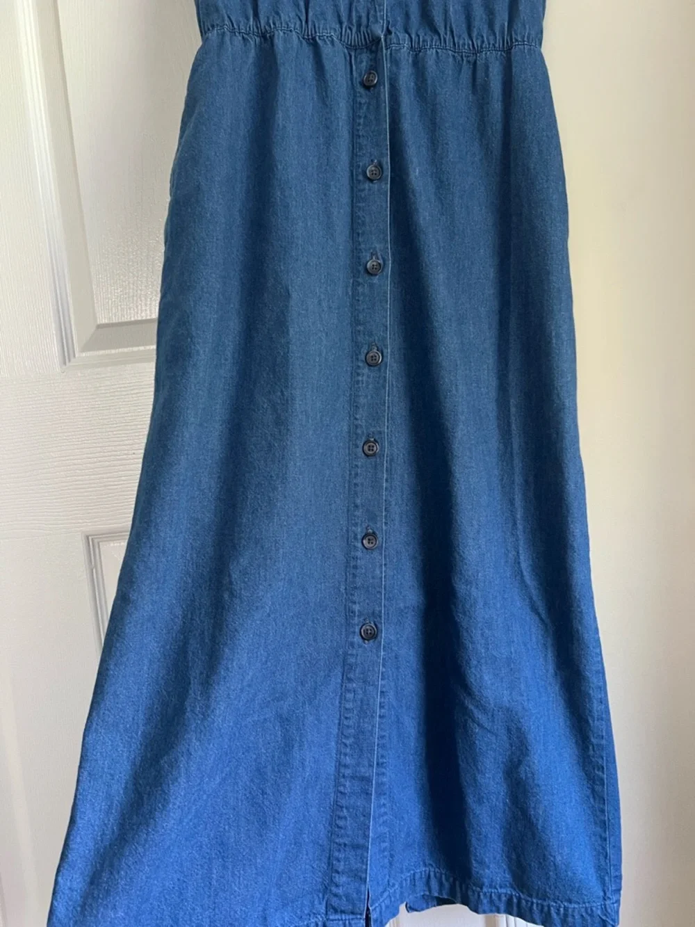 Vintage Lands’ End Blue Denim Sleeveless Button Down Elastic Waist Midi Dress 12 - Picture 5 of 9